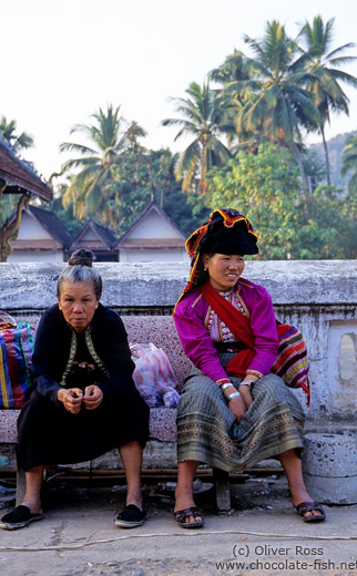 Women at Luang Prabang market