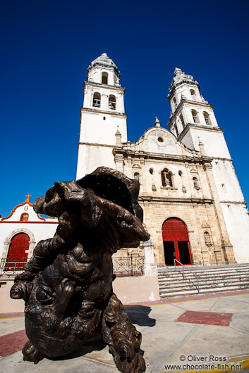 Campeche church with sculpture by Mexican artist Jose Luis Cuevas