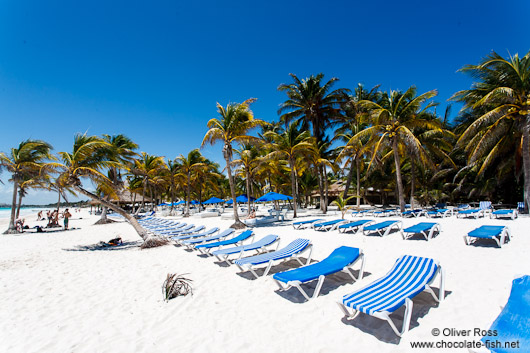 Resort hotels line the Riviera Maya of Quintana Roo