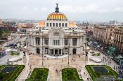 Travel photography:View of the Palacio de Bellas Artes, Mexico