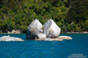 Travel photography:Split apple rock near Kaiteriteri, New Zealand