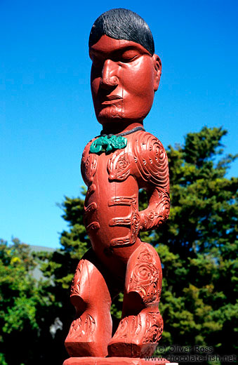 Maori carving in Rotorua