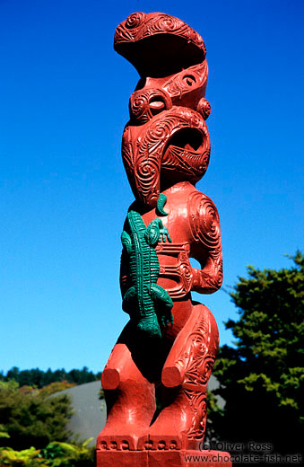 Maori carving in Rotorua