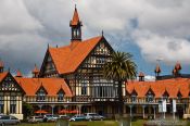 Travel photography:The old Bath House in Rotorua, New Zealand