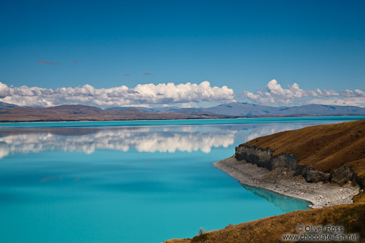 Lake Pukaki in Mc Kenzie Country