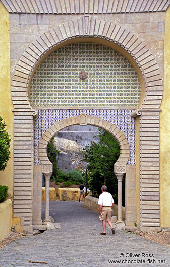 Entrance gate to Sintra Castle (Palácio Nacional da Pena) 