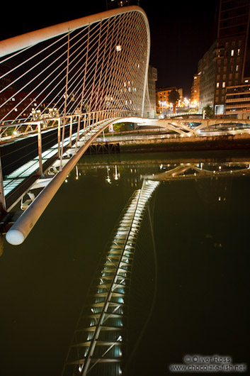 Bilbao Zubizuri Bridge by night