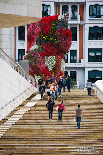 The Jeff Koons Dog sculpture outside the Bilbao Guggenheim Museum