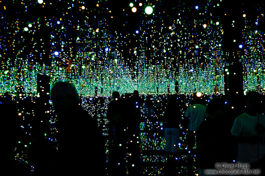 Eternity room designed by Yayoi Kusama in the Reina Sofia museum