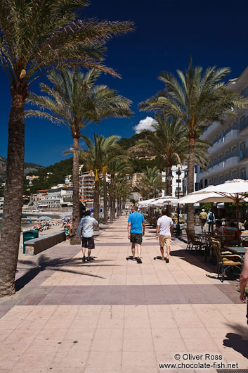 Sea side promenade in Port de Soller