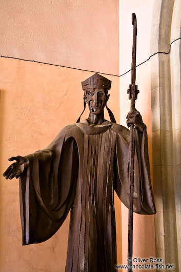 Sculpture inside the main church at Montserrat monastery
