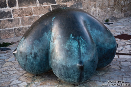 Sculpture at the Modern Art Museum in Palma