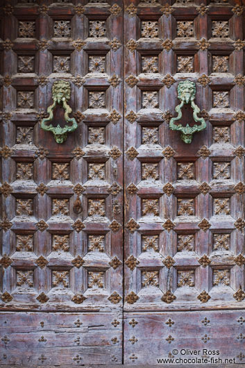Old wooden door in Sitges