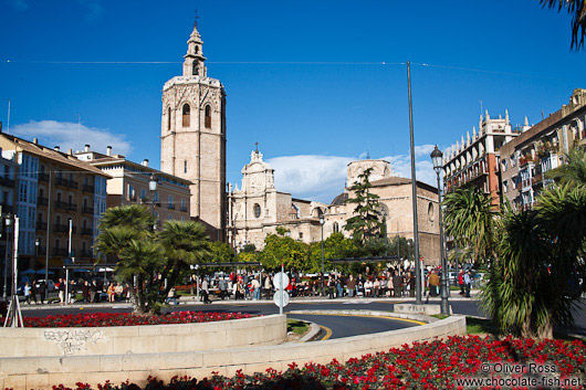 Plaça de la Reina with cathedral in Valencia