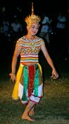 Travel photography:Dance performance during the Loi Krathong festival, Thailand