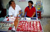 Travel photography:Need some teeth?, Thailand