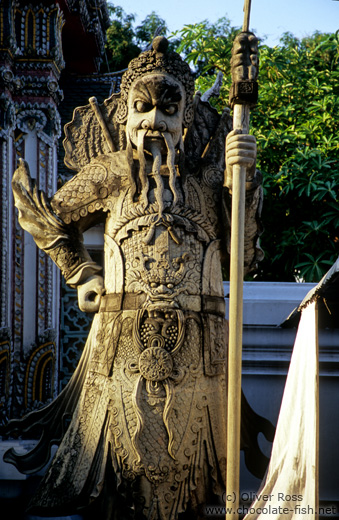 Stone guardian at Wat Pho