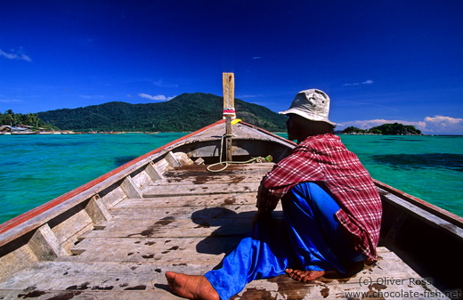 Boating through Ko Tarutao Ntl Park