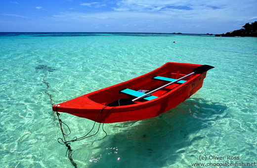 Clear turquoise waters in Ko Tarutao Ntl Park