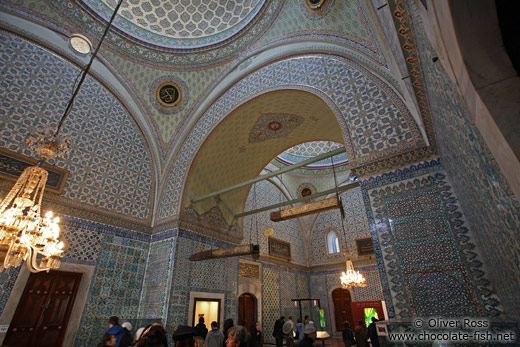 This building of the Topkapi Palace houses an imprint of the foot of the prophet Mohammed and also some hair from his beard