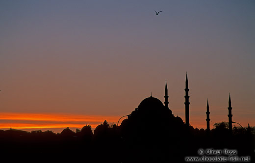 Silhouette of Süleymaniye mosque
