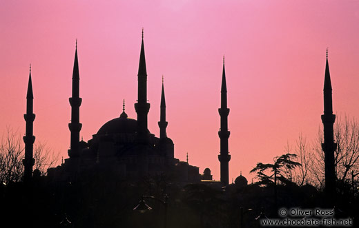The Sultanahmet (Blue) Mosque at dusk