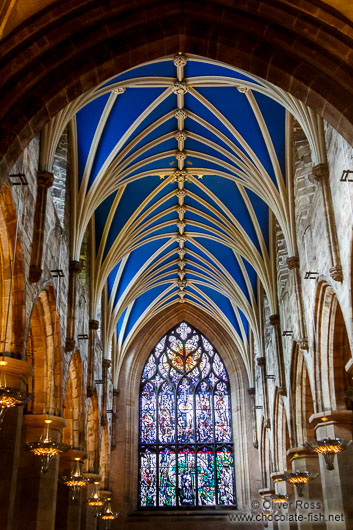 Inside Edinburgh cathedral