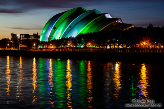 The Glasgow Clyde Auditorium illuminated at night