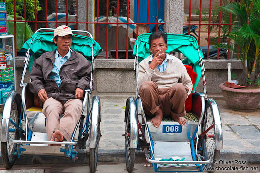 Hoi An ricksha drivers waiting for customers