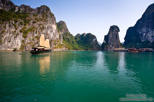 Junk ship in Halong Bay 