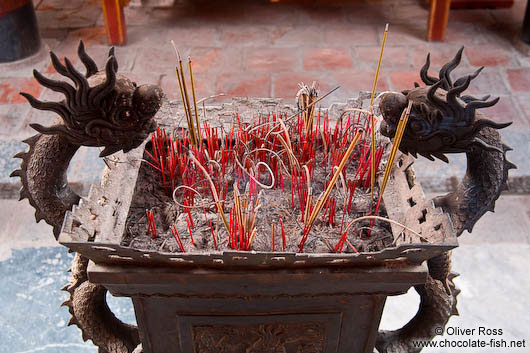 Incese burner in Hanoi´s Temple of Literature 