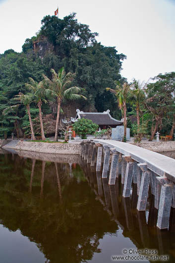 Ninh Binh´s island temple 