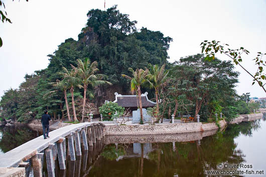 Ninh Binh´s island temple 