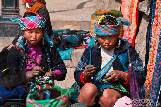 Hmong women in Sapa 