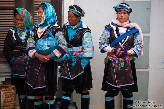 Hmong women at the weekly market in Sapa 